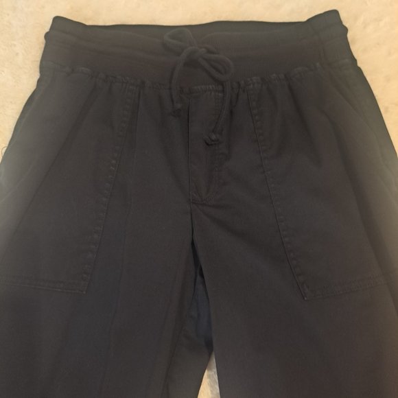 Lou & Grey Women's Navy Cargo Joggers Sz M - Picture 6 of 7